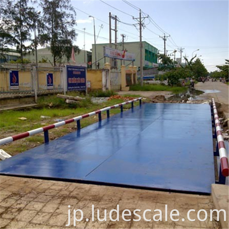 truck scale with handrail